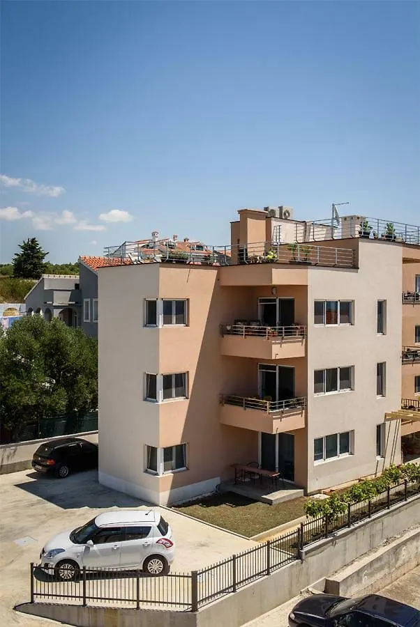 Apartment Villa Vesna In Zadar Kroatien
