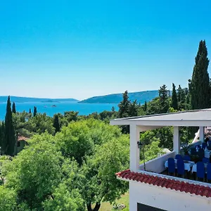 Medena Budget Apartament Trogir