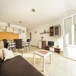 Katoro Relax Apartament Umag