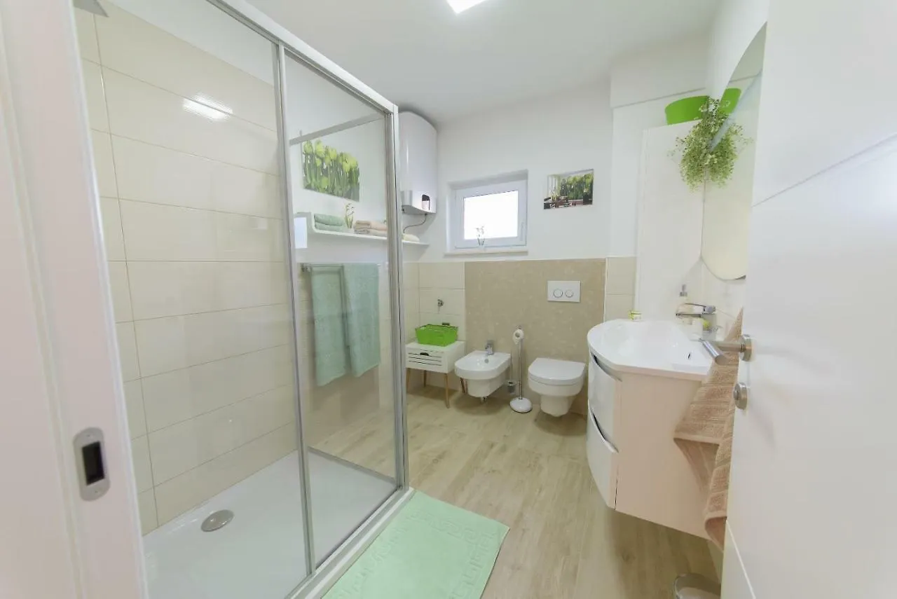 Apartment Villa Vesna In Zadar